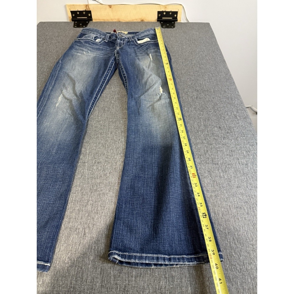 BKE Buckle Kate Stretch Distressed Bedazzled Pockets Low Rise Women Jeans Sz 28 - Picture 4 of 16